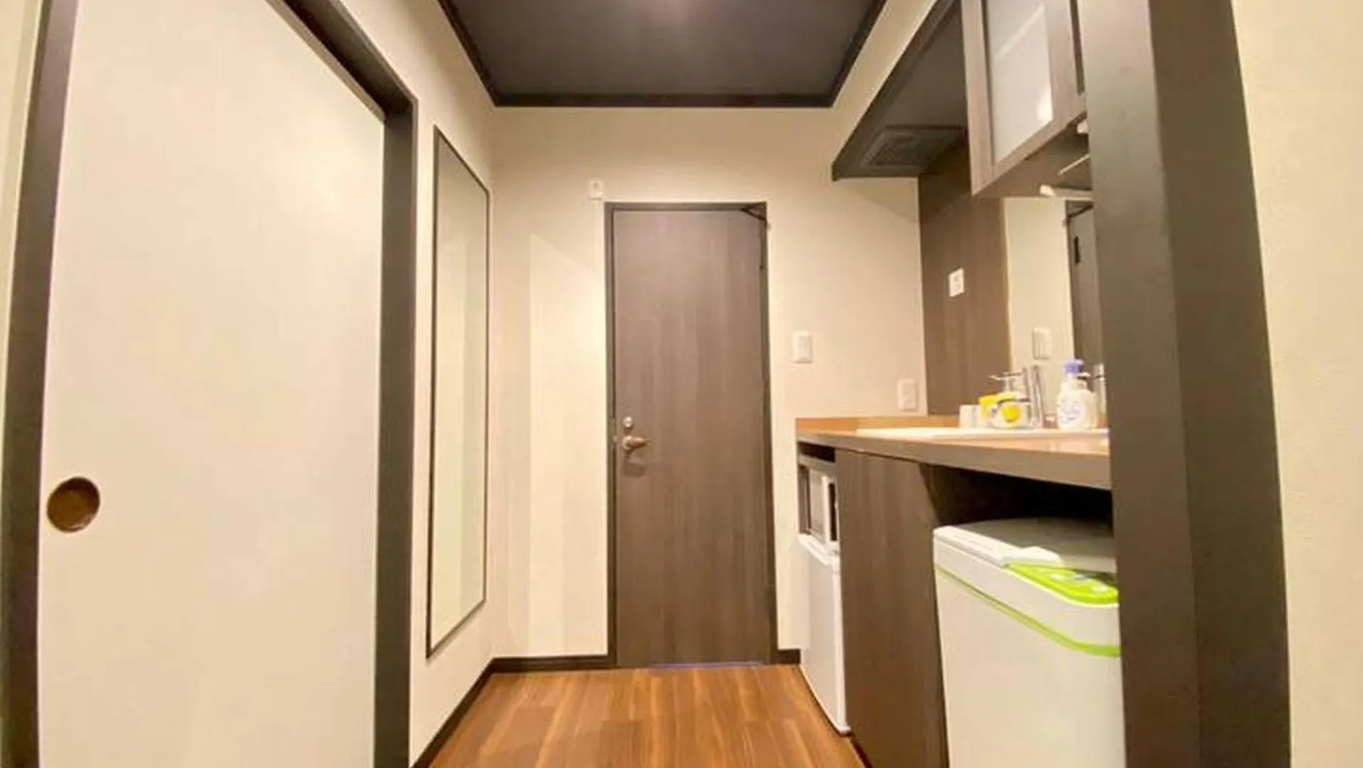 癒し黒門本館402 Apartman Oszaka